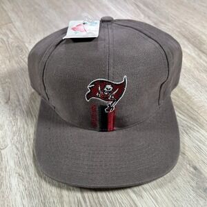 VTG‎ Tampa Bay Buccaneers Snapback Hat NWT NFL Football Logo 7 Gray Cap